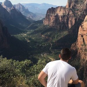 Meet your Posher, Brandon